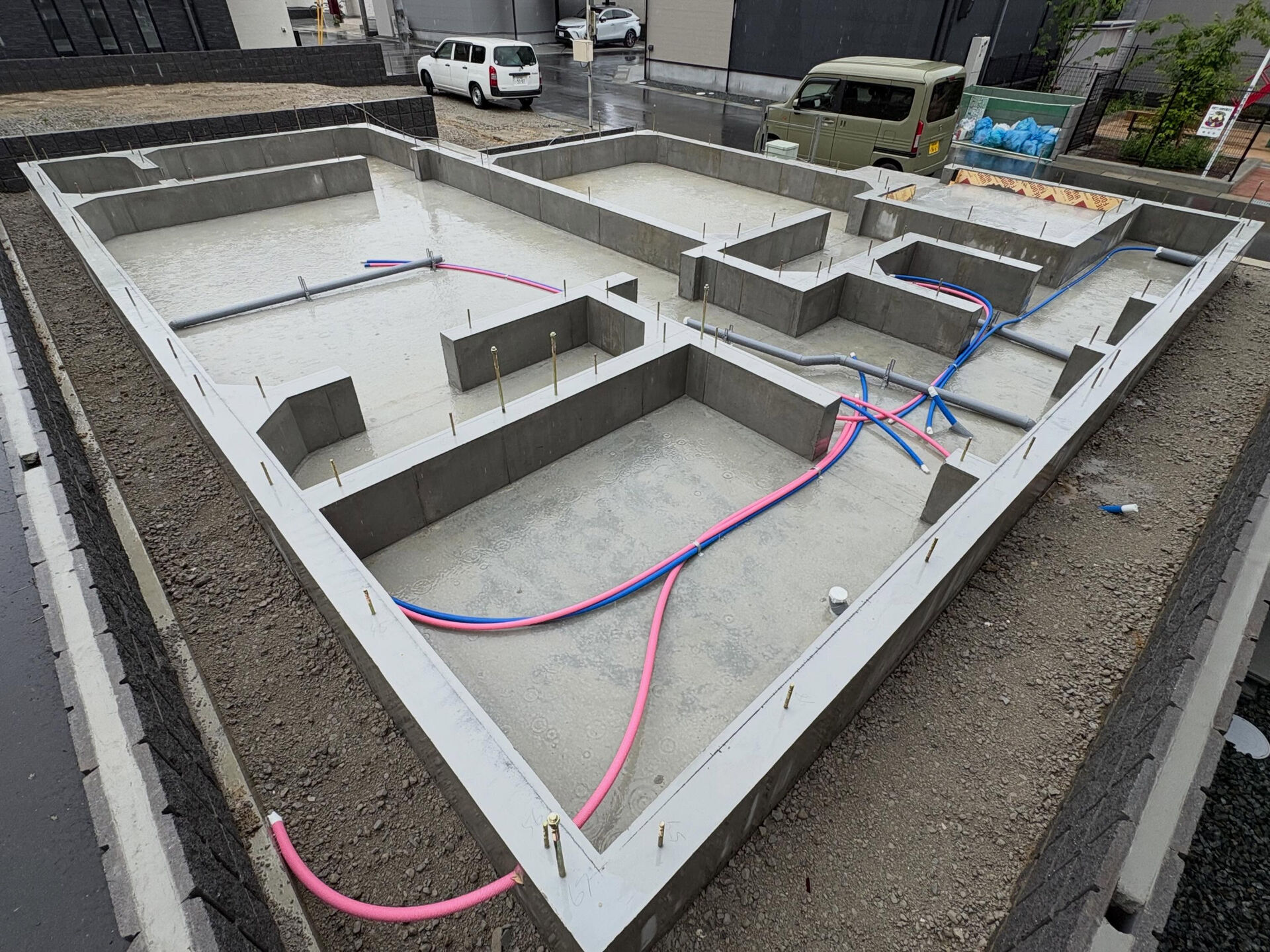 基礎工事が終了しました