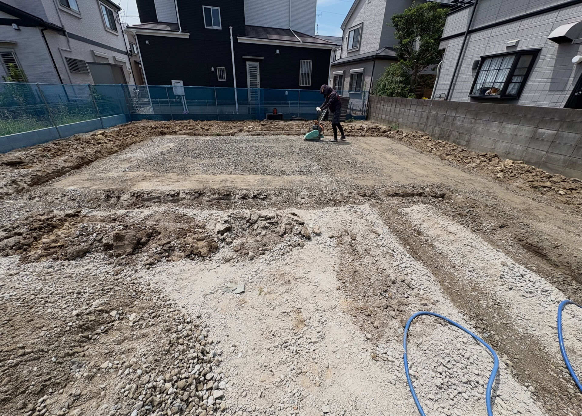 基礎工事が順調に進行中です