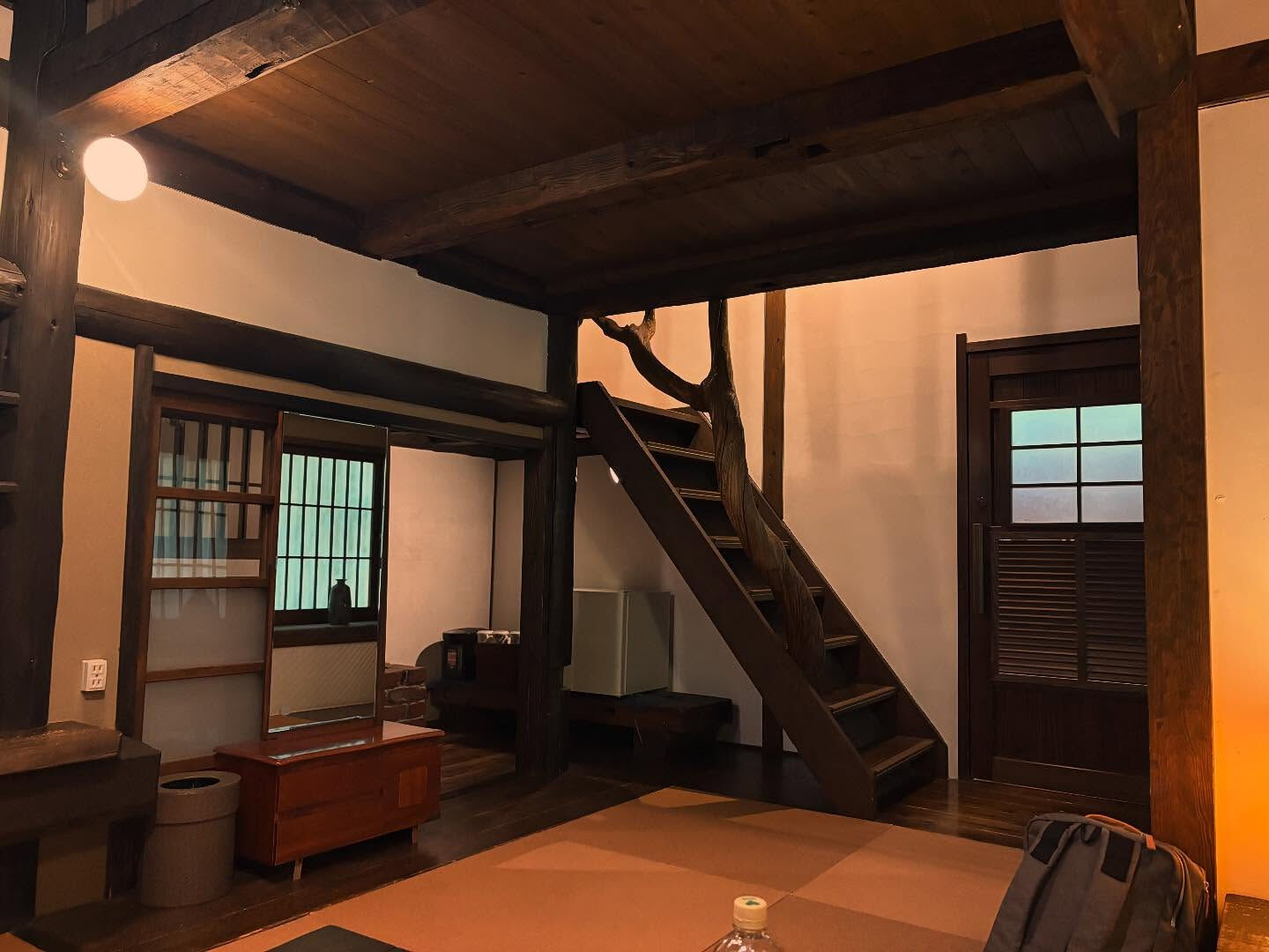 定期的に古民家を再生した旅館やお店を訪問しています