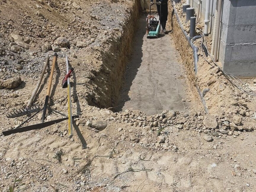 現在、垂水区において進行中の擁壁工事についての速報をご報告い