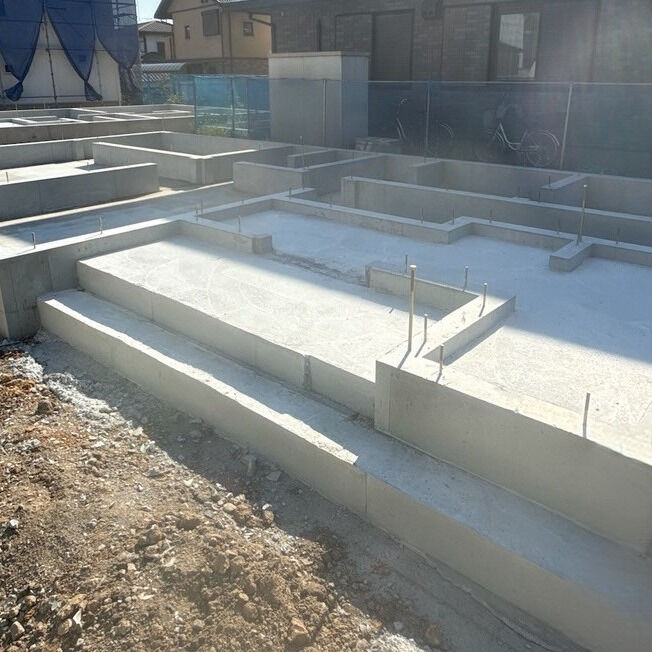 この度、姫路市と加古川市平岡町にて完成を迎えた建築プロジェク