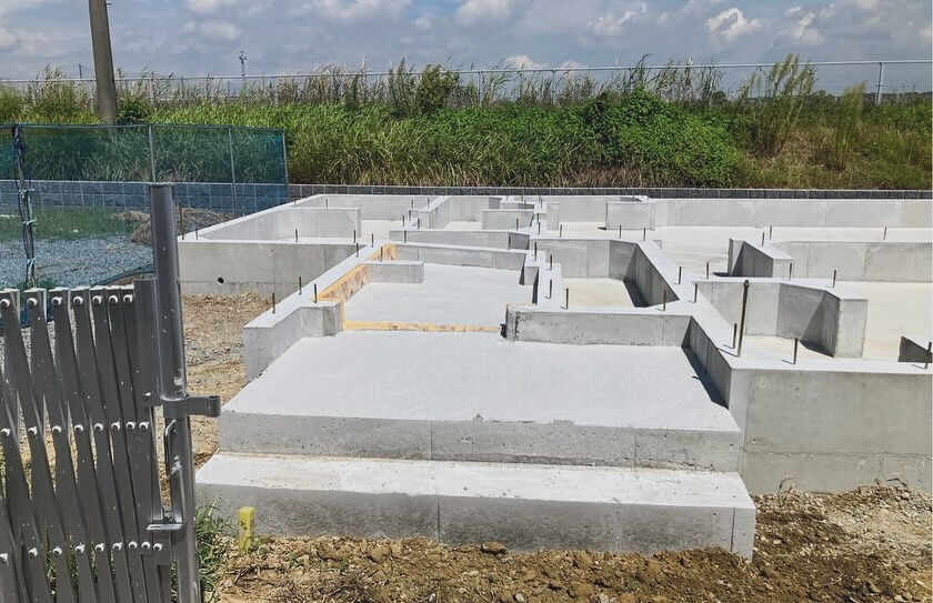明石市に位置する大型団地の基礎の建設がこの度、二棟無事に完成