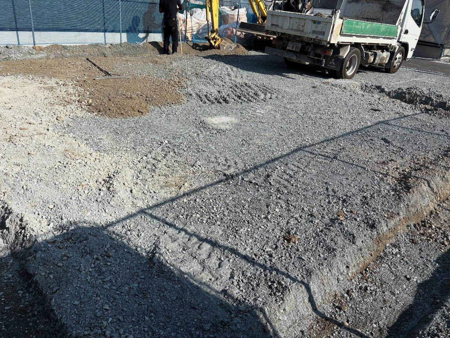 明石市南部に位置する新しい現場で、基礎工事が新たに開始されま