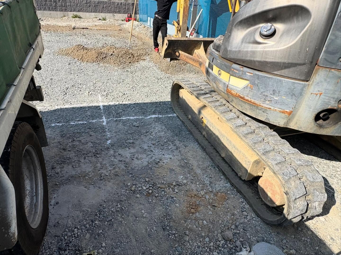 明石市南部に位置する新しい現場で、基礎工事が新たに開始されま