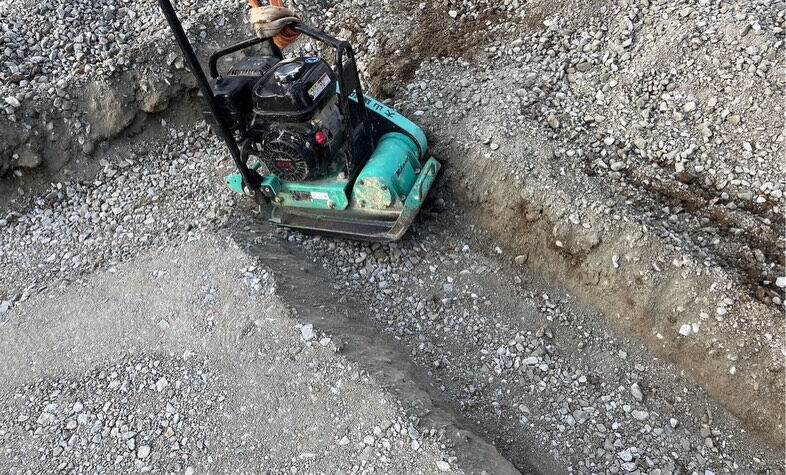 加古川市平岡町での基礎工事が無事に完了し、一連の流れを振り返