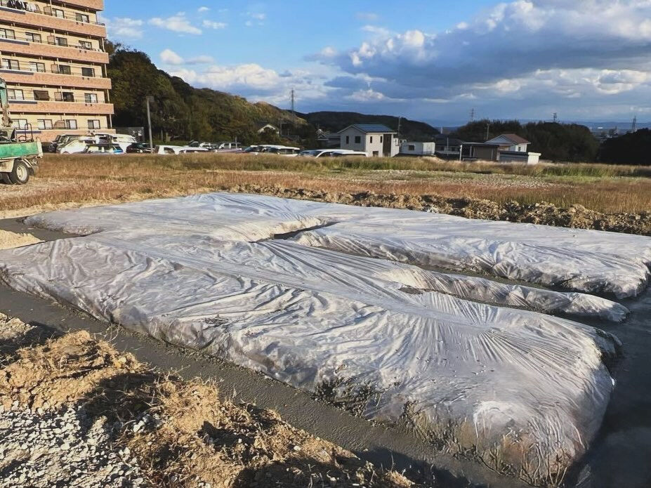 淡路市津名地域にて、新たなプロジェクトの基礎工事が正式に始動