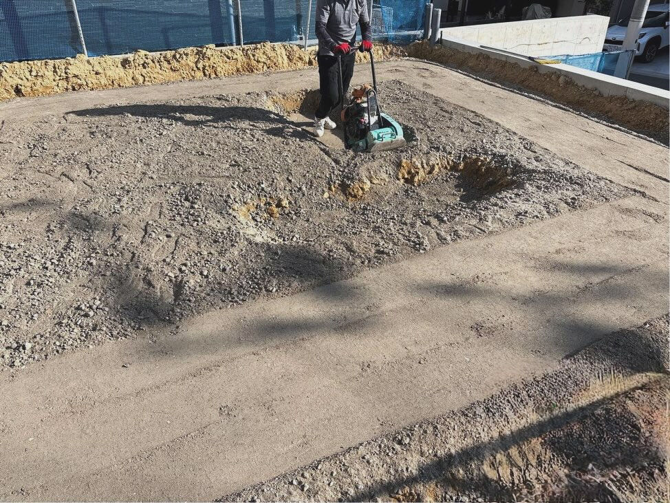 神戸市垂水区における基礎工事の掘削作業がスタートしました