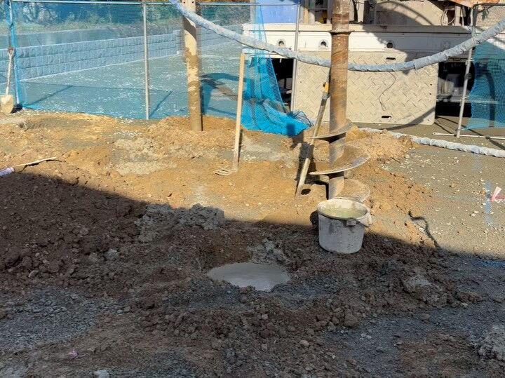 西明石の現場では、家屋の建設前に地盤の強度を確認するための地