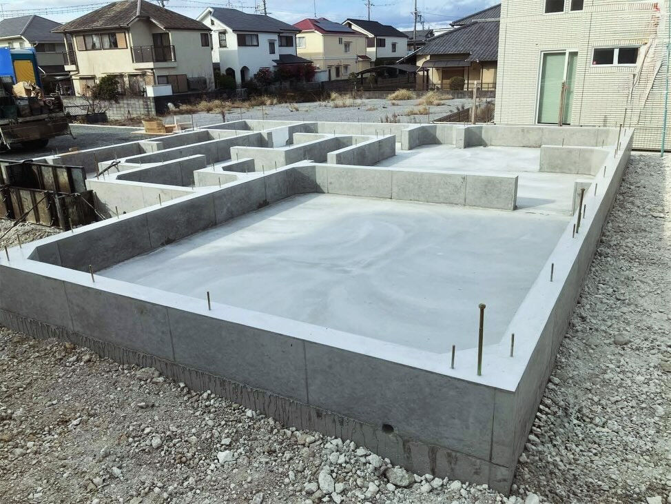 加古川市土山に位置する団地では、2棟目の基礎工事が無事に完了