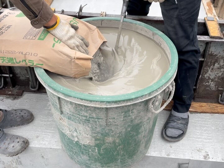 加古川市平岡町高畑にて進行中の工事現場の進捗状況をお知らせし